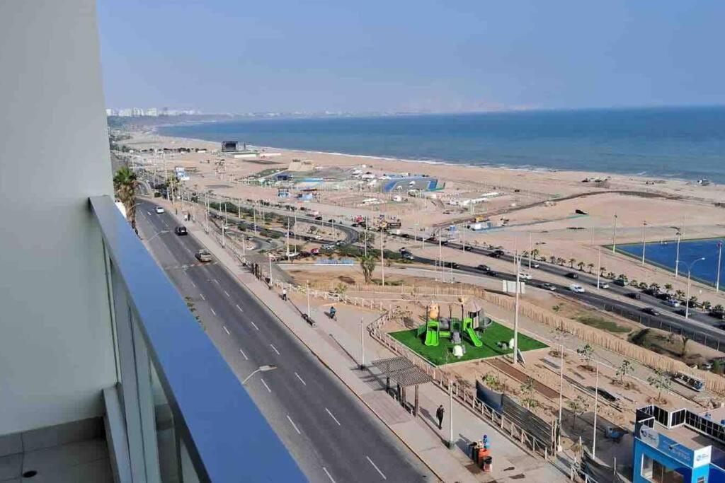 Apartamento De Estreno Con Balcon Frente Al Mar. Lima Exterior foto